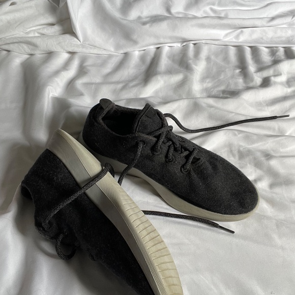 Allbirds - Dark Grey Wool Runners - Picture 3 of 5